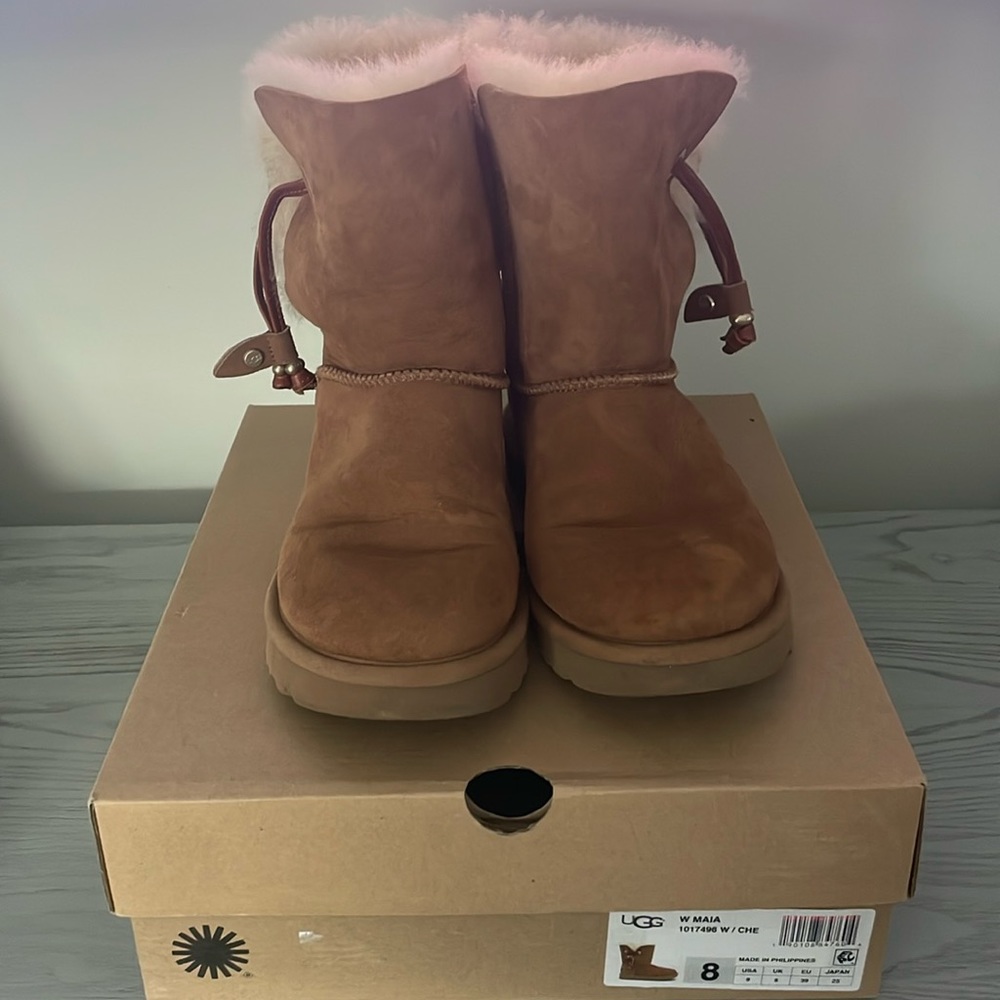 Ugg Maia boot, s 8